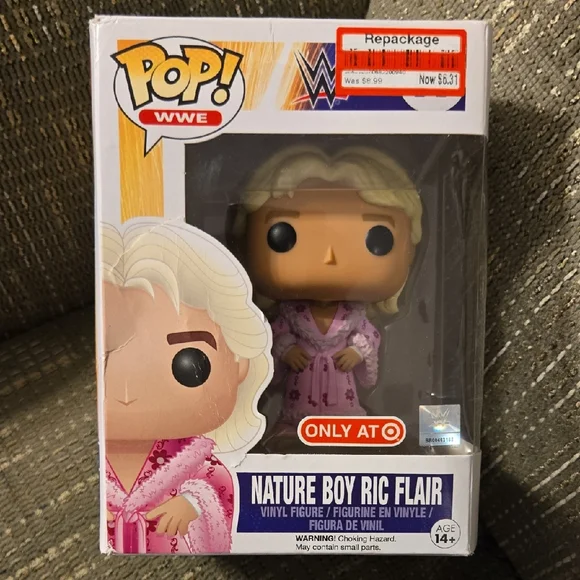 Funko WWE Ric Flair Vinyl Figure in Pink Robe Target Exclusive #17 - Picture 1 of 8
